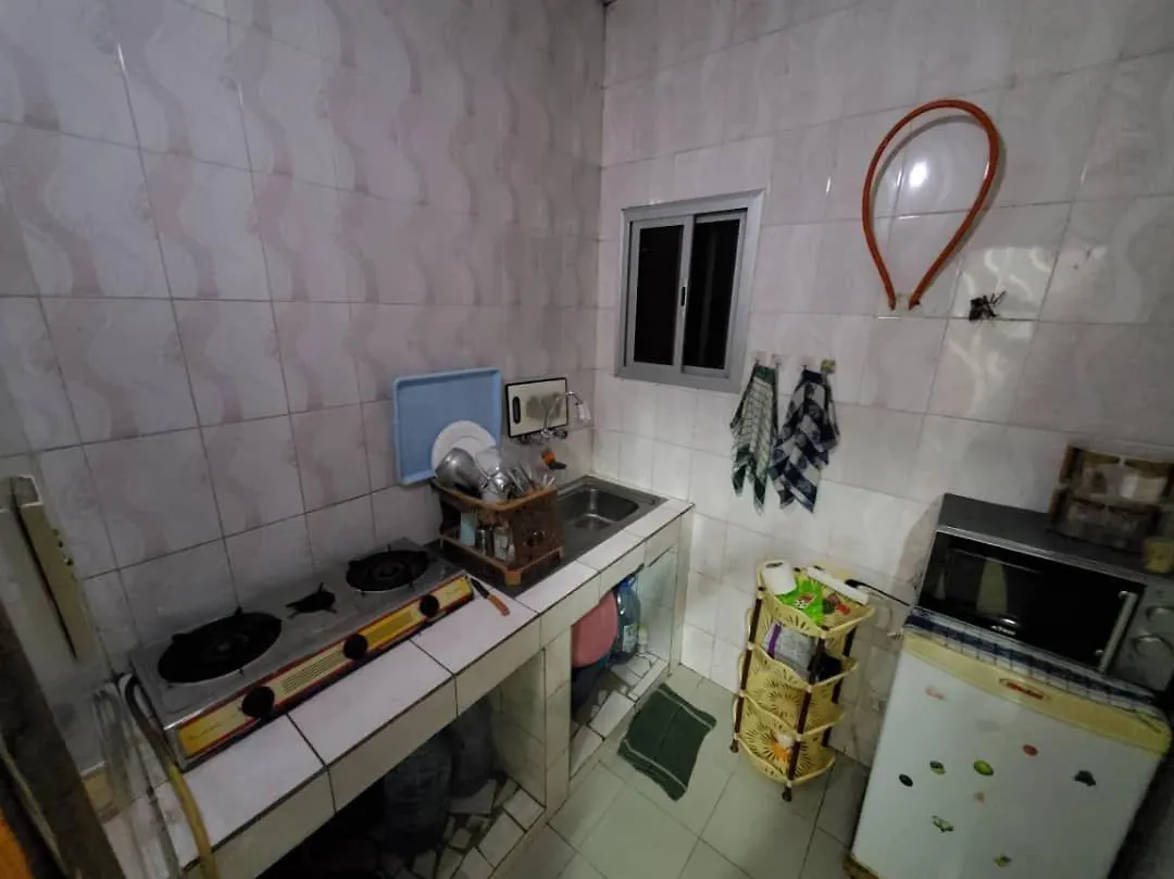 Bel Studio De Luxe A Thies Senegal Senegal